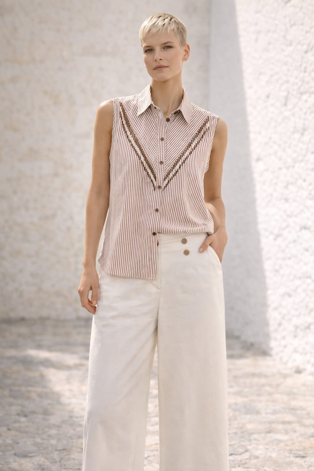 Lote Stock-Mix 1009 de 25 prendas de mujer. MULTIMARCA. Primavera-Verano.