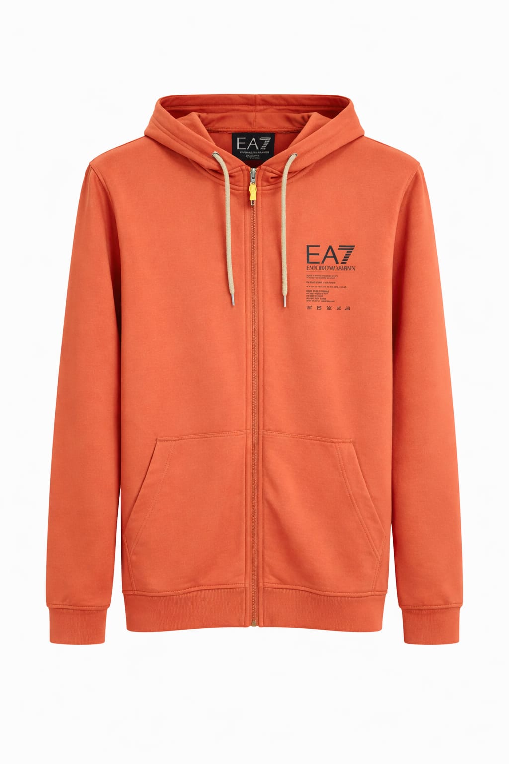 Lote Stock-Mix 1028 de 26 prendas de EA7 EMPORIO ARMANI. Hombre. Primavera-Verano