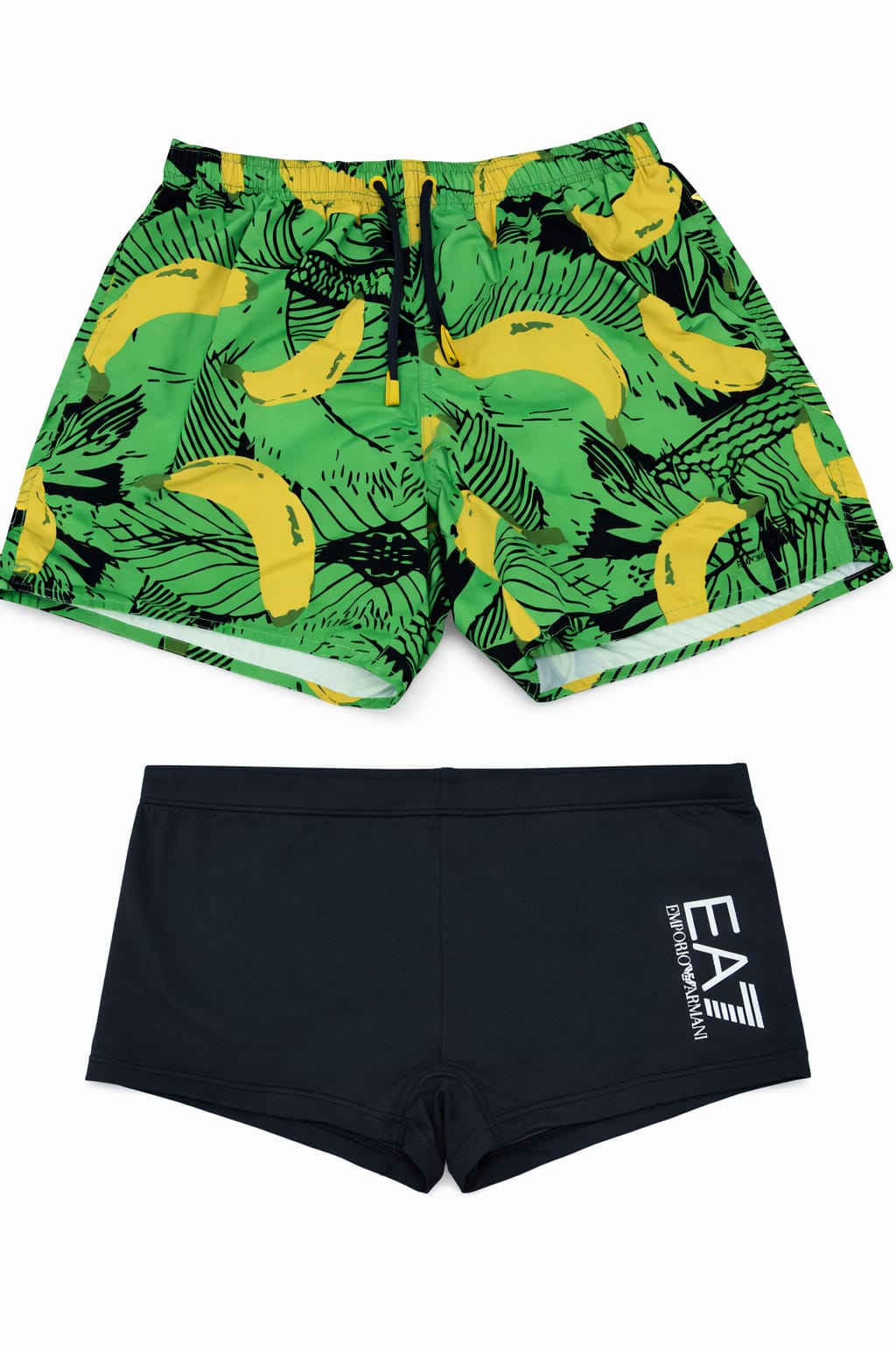 Lote Stock-Mix 1045. De 24 Bañadores de Hombre de EA7 Emporio Armani. Temporada Verano.
