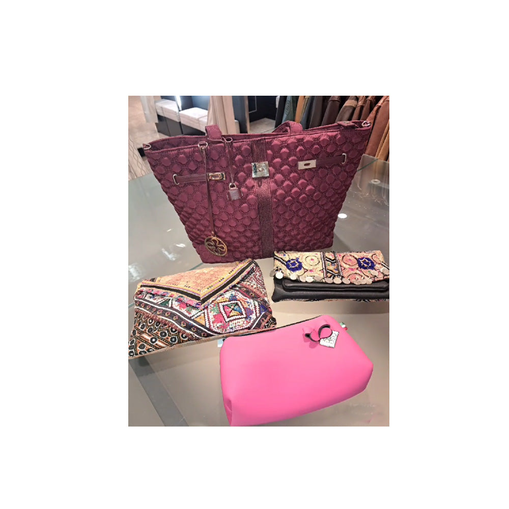 Lote Stock-Mix 174 de 49 prendas y accesorios de mujer. MULTIMARCA.