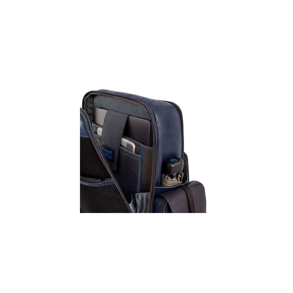 Mochila de Piel Piquadro CA5659S118/BLU Color Azul Marino_1451.jpg