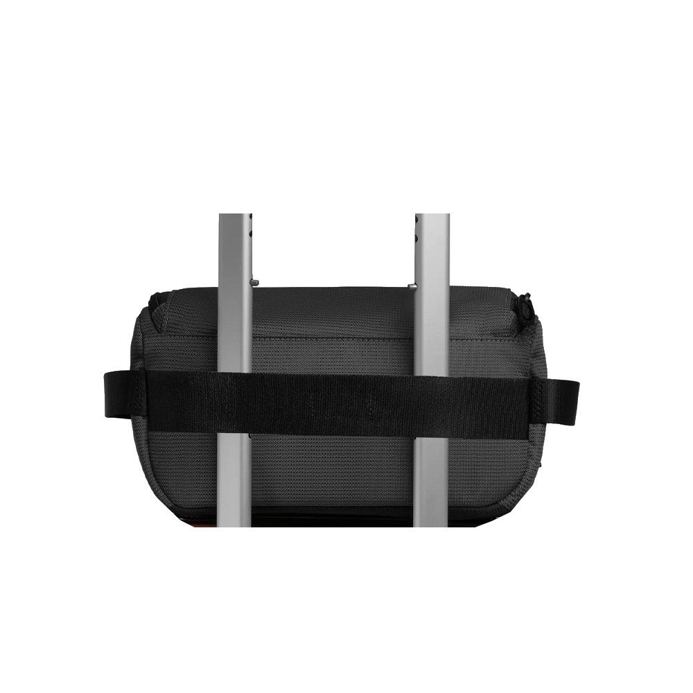 Neceser Piquadro BY6947S137/N Color Negro_8741.jpg