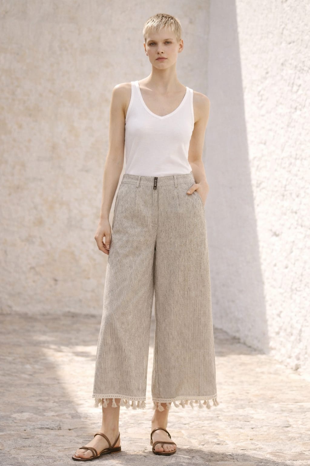 Lote Stock-Mix 1009 de 25 prendas de mujer. MULTIMARCA. Primavera-Verano.