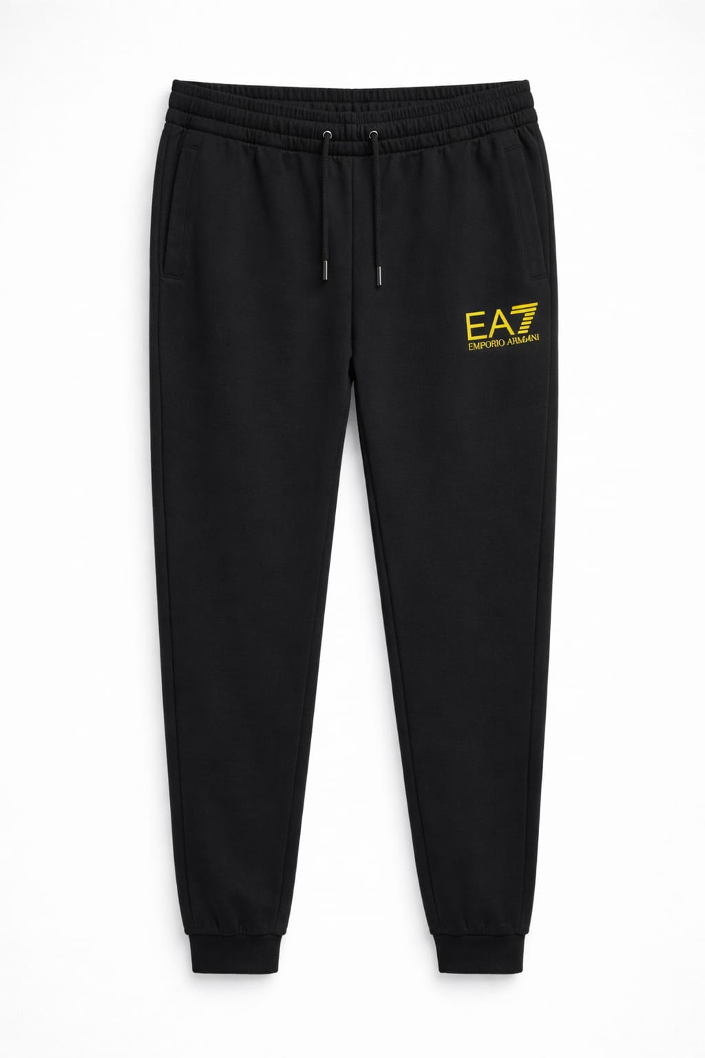 Lote Stock-Mix 1023 de 26 prendas de EA7 EMPORIO ARMANI. Hombre. Primavera-Verano