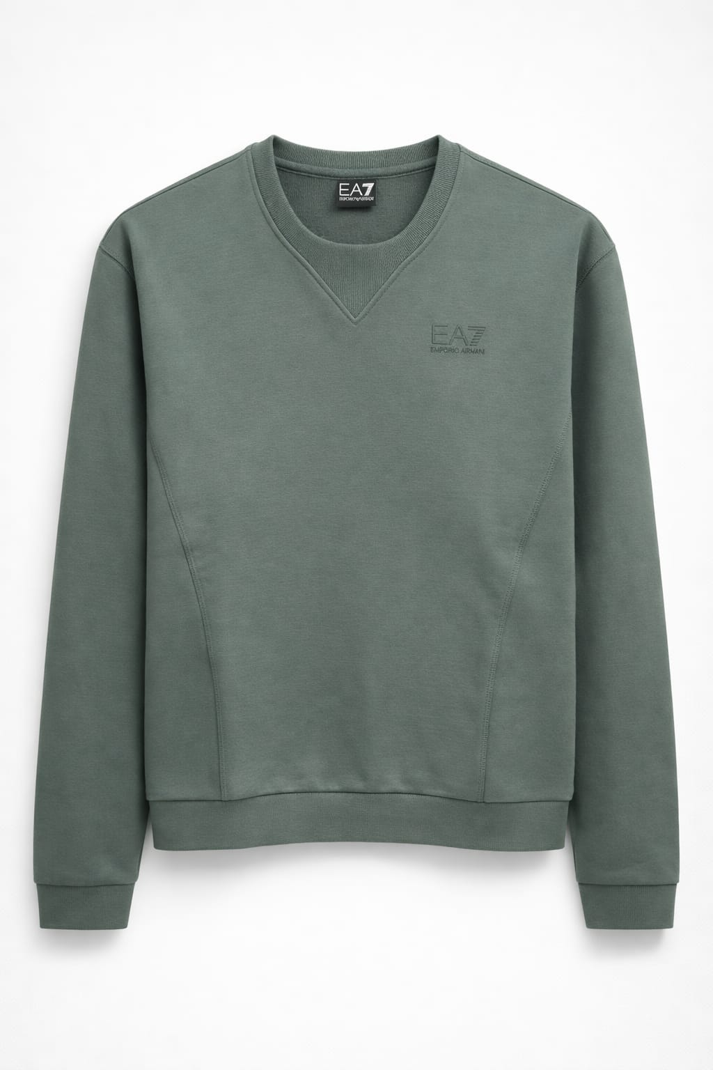 Lote Stock-Mix 1023 de 26 prendas de EA7 EMPORIO ARMANI. Hombre. Primavera-Verano