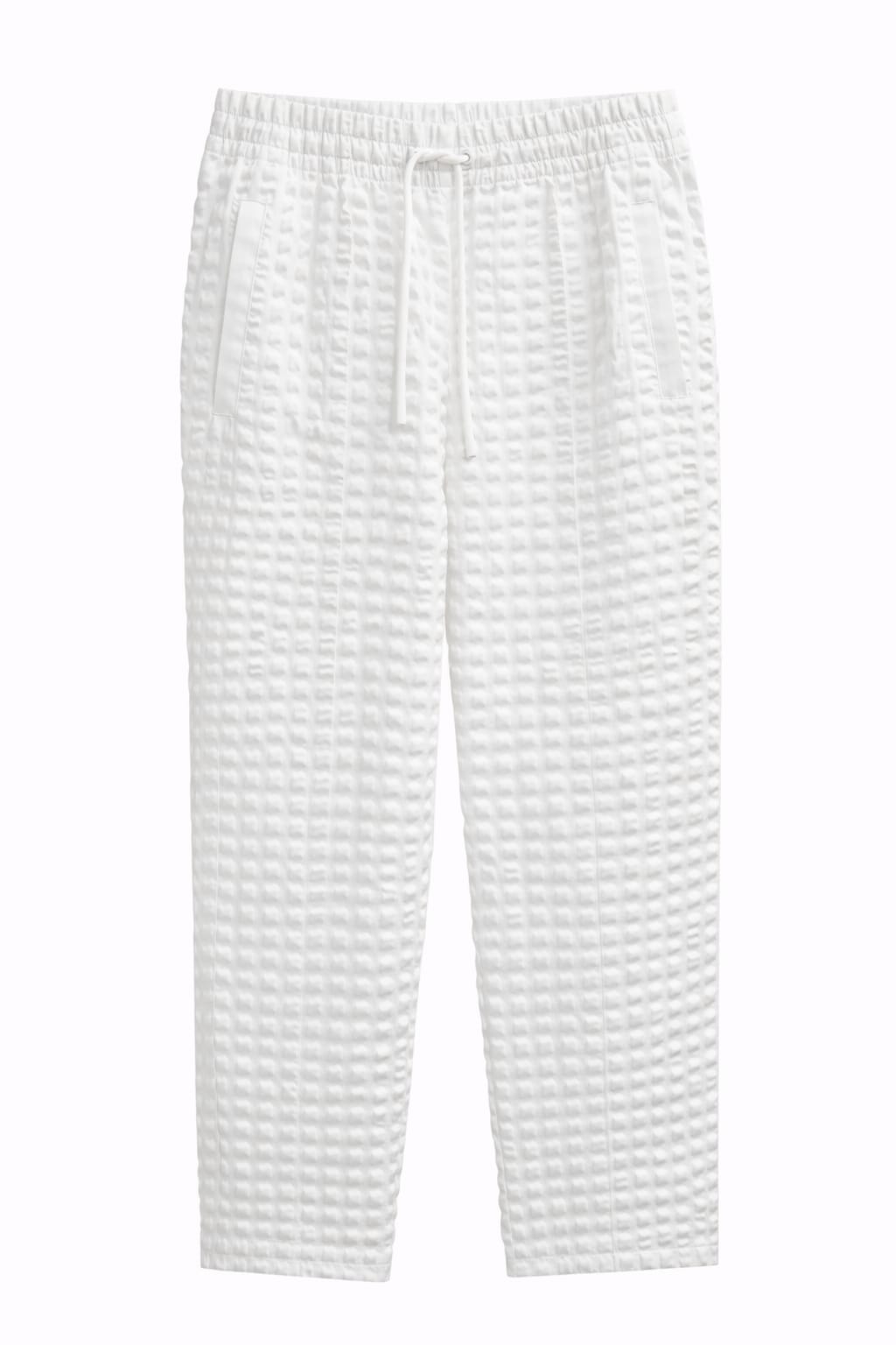 Lote Stock-Mix 1025 de 26 prendas de EA7 EMPORIO ARMANI. Hombre. Primavera-Verano