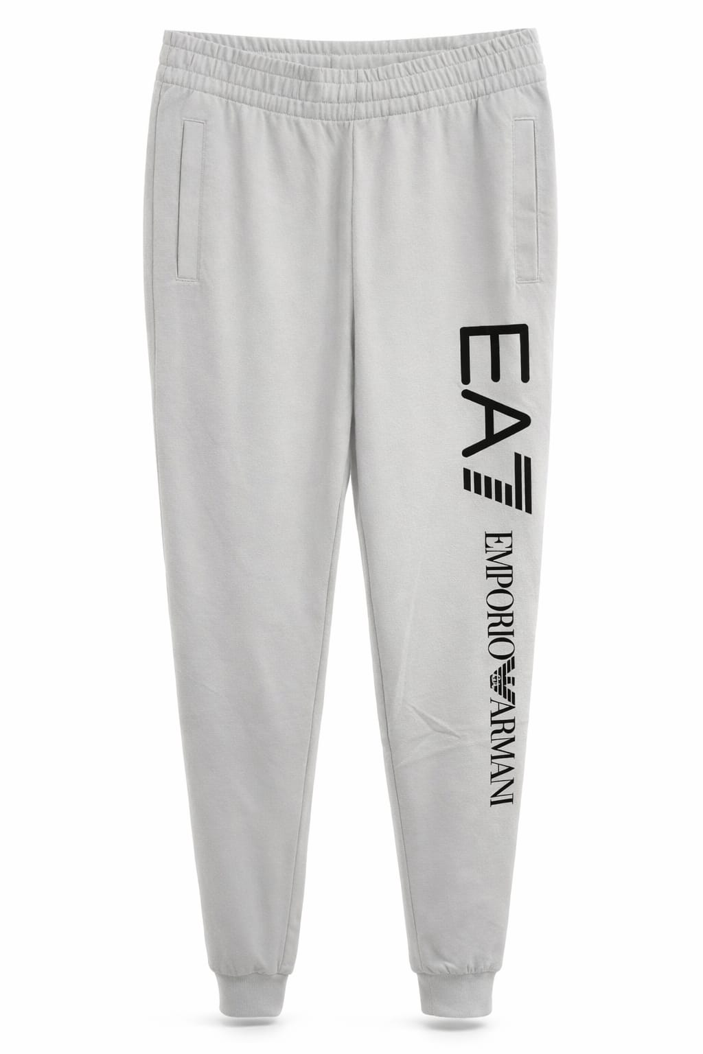 Lote Stock-Mix 1025 de 26 prendas de EA7 EMPORIO ARMANI. Hombre. Primavera-Verano