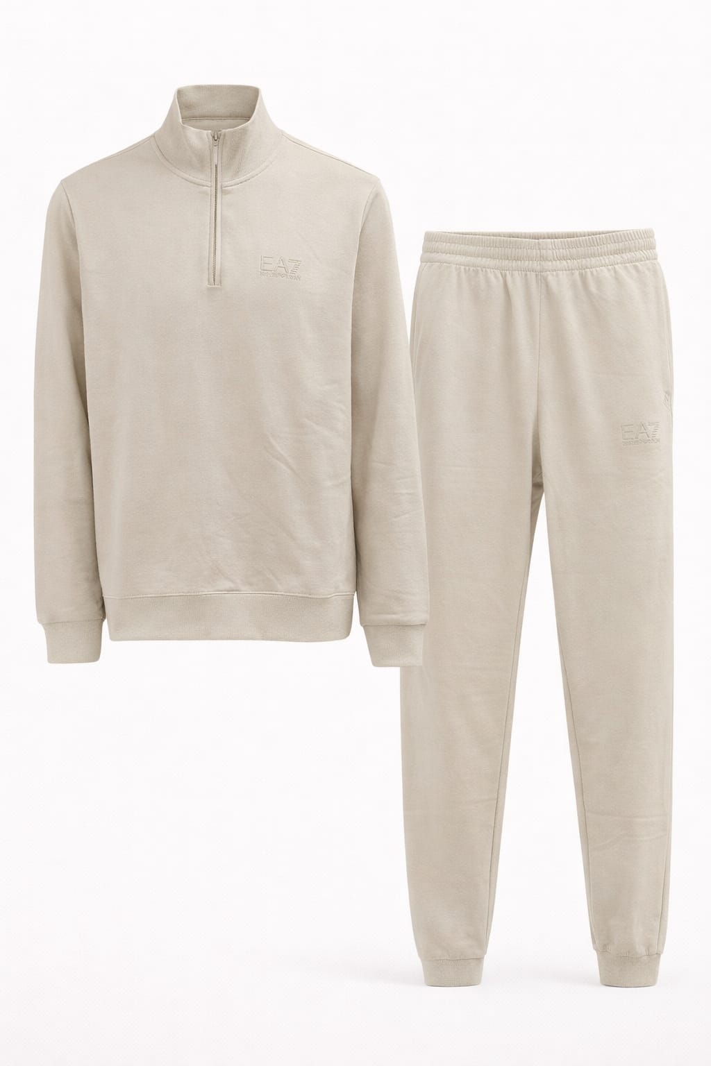 Lote Stock-Mix 1026 de 26 prendas de EA7 EMPORIO ARMANI. Hombre. Primavera-Verano