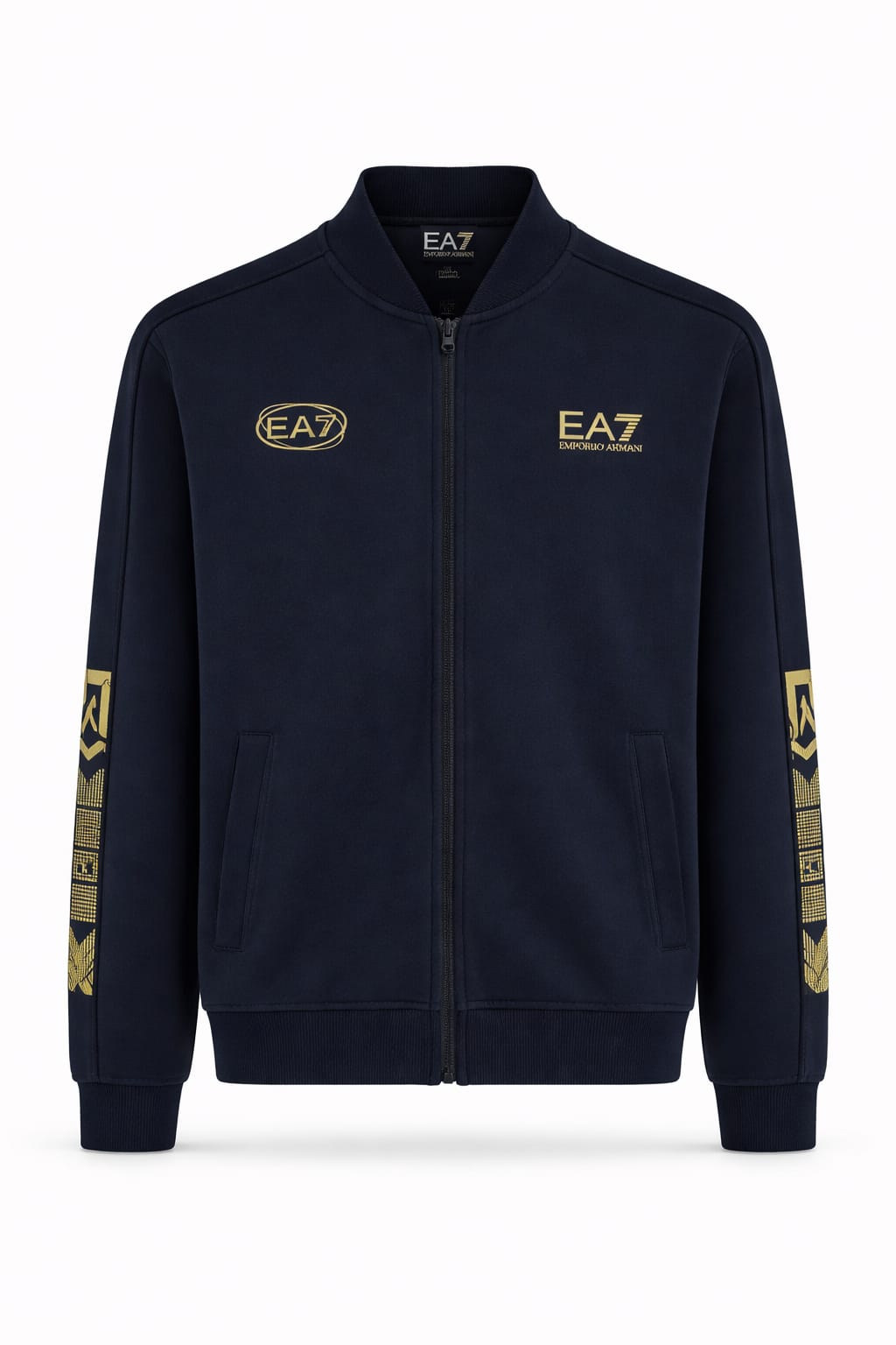 Lote Stock-Mix 1026 de 26 prendas de EA7 EMPORIO ARMANI. Hombre. Primavera-Verano