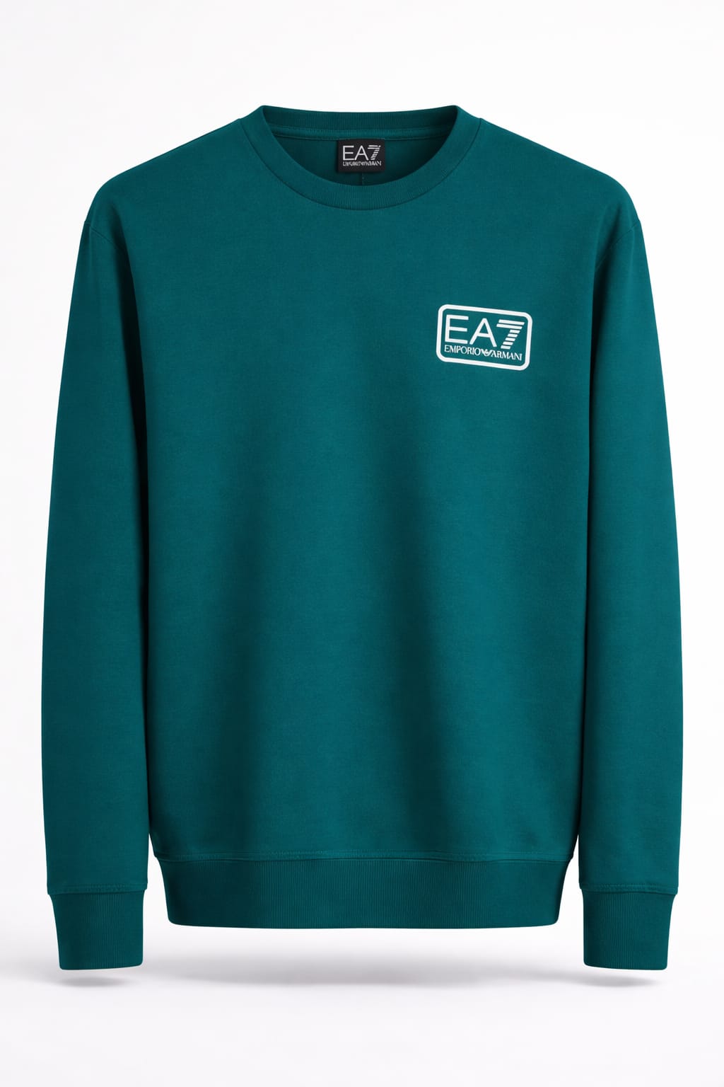 Lote Stock-Mix 1027 de 26 prendas de EA7 EMPORIO ARMANI. Hombre. Primavera-Verano