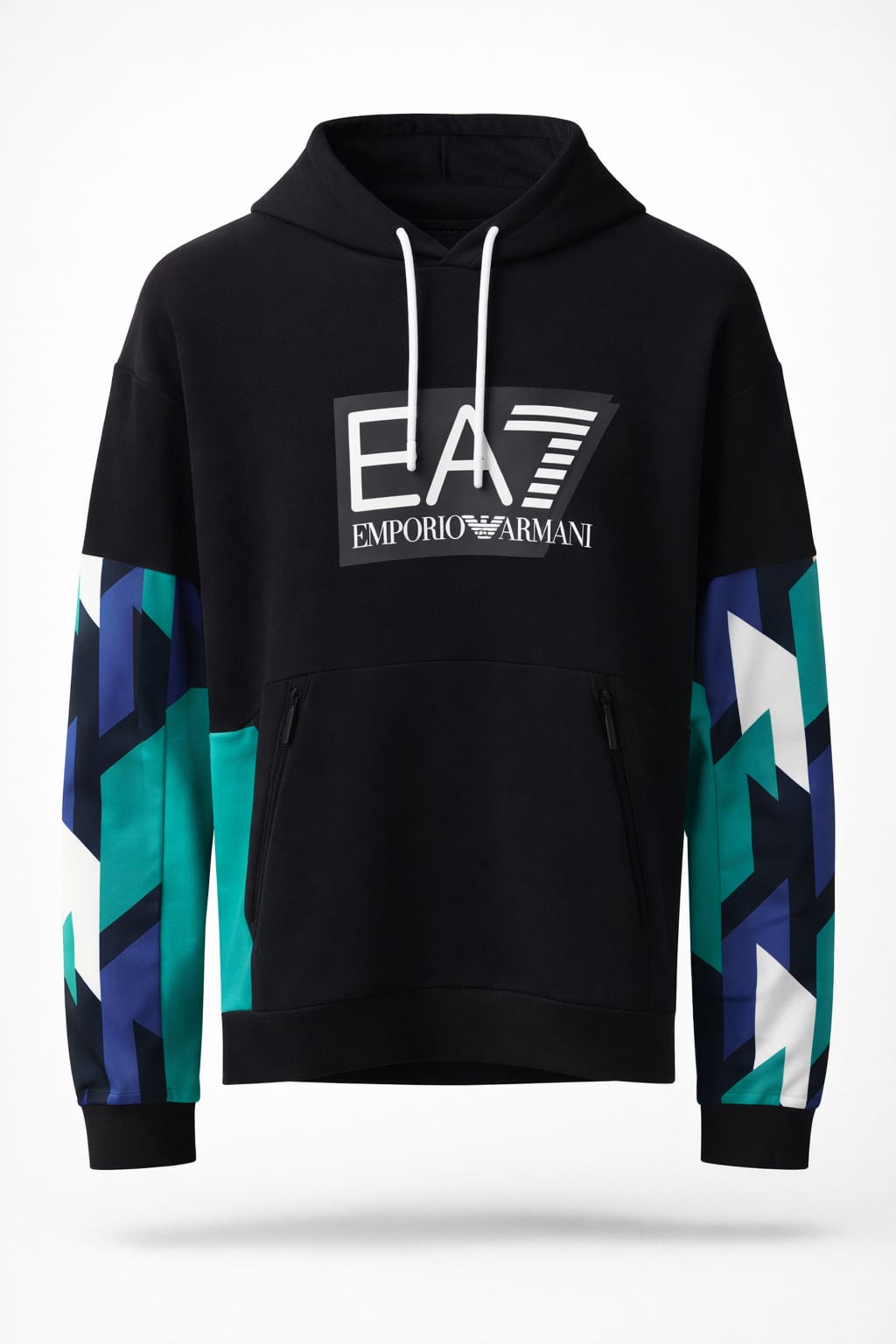 Lote Stock-Mix 1028 de 26 prendas de EA7 EMPORIO ARMANI. Hombre. Primavera-Verano