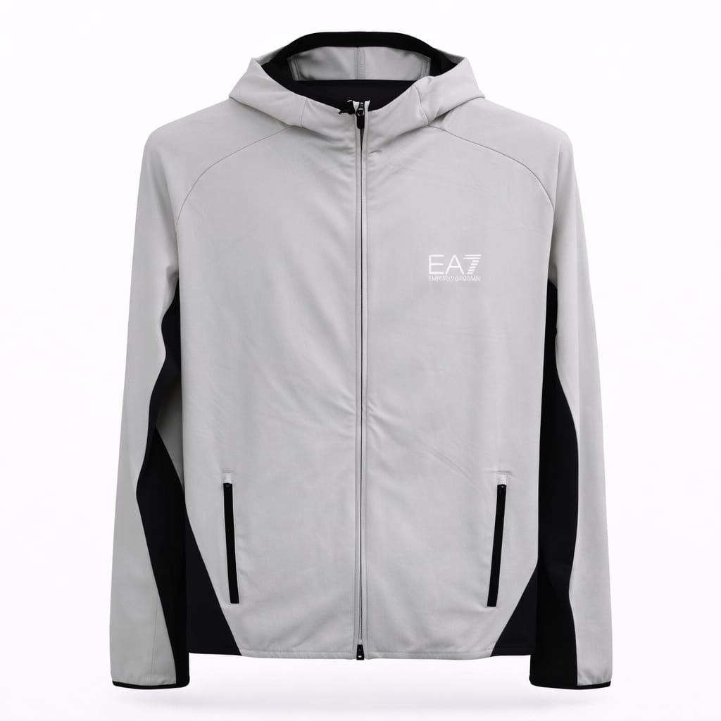 Lote Stock-Mix 1028 de 26 prendas de EA7 EMPORIO ARMANI. Hombre. Primavera-Verano