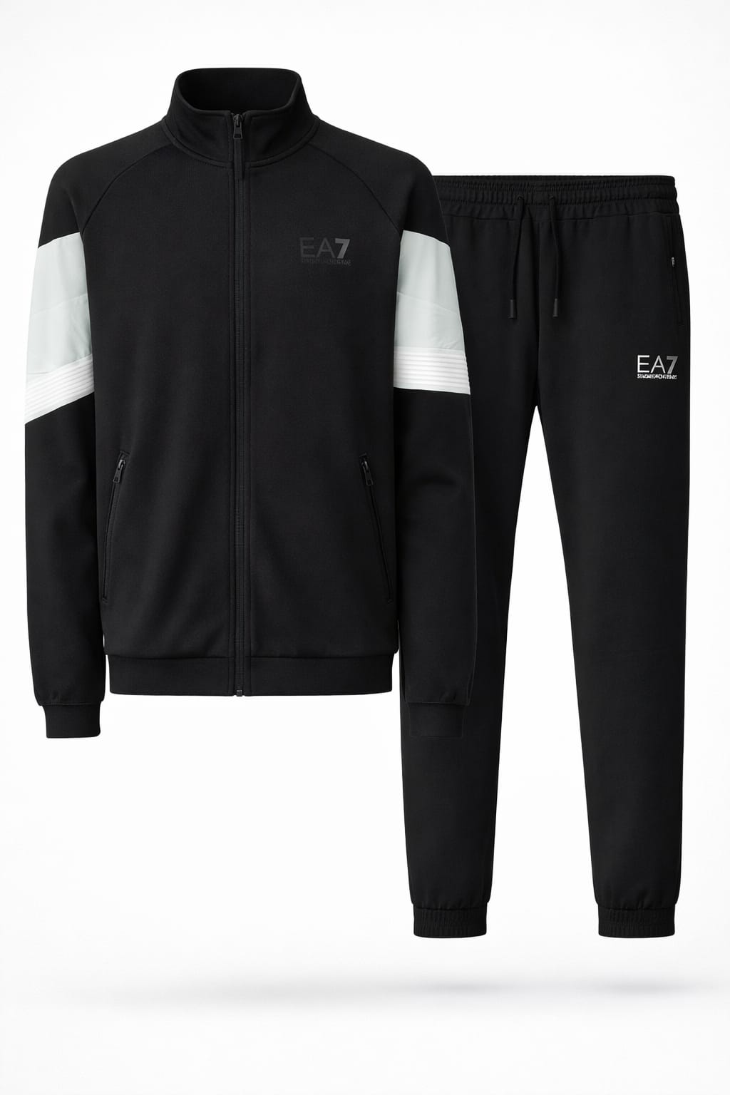 Lote Stock-Mix 1028 de 26 prendas de EA7 EMPORIO ARMANI. Hombre. Primavera-Verano