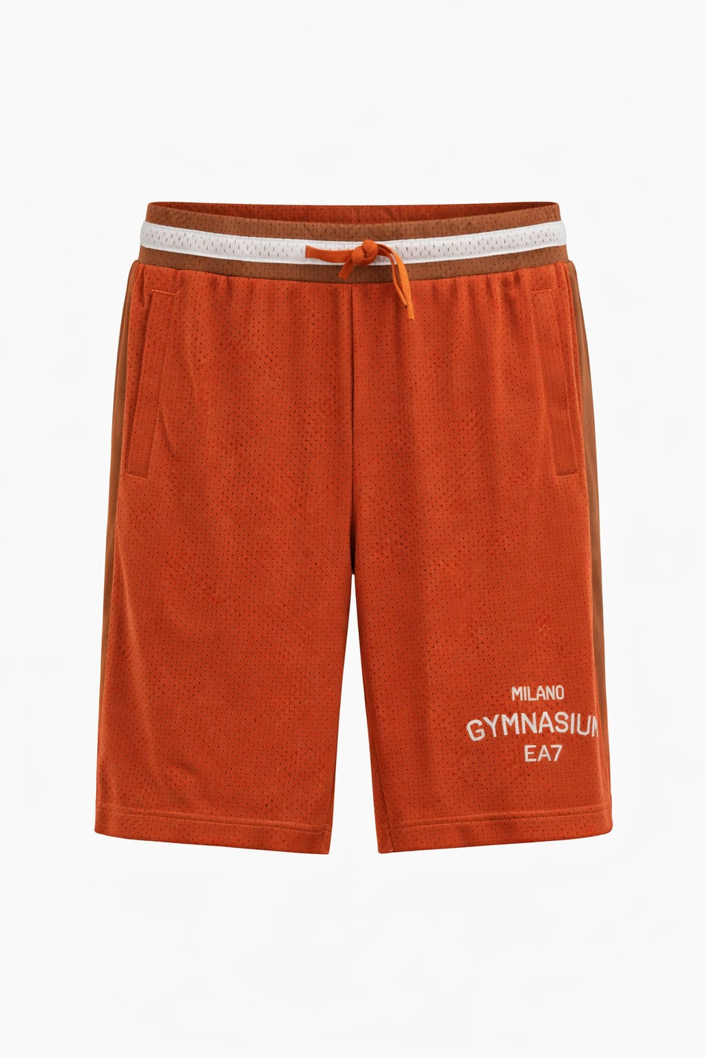 Lote Stock-Mix 1028 de 26 prendas de EA7 EMPORIO ARMANI. Hombre. Primavera-Verano
