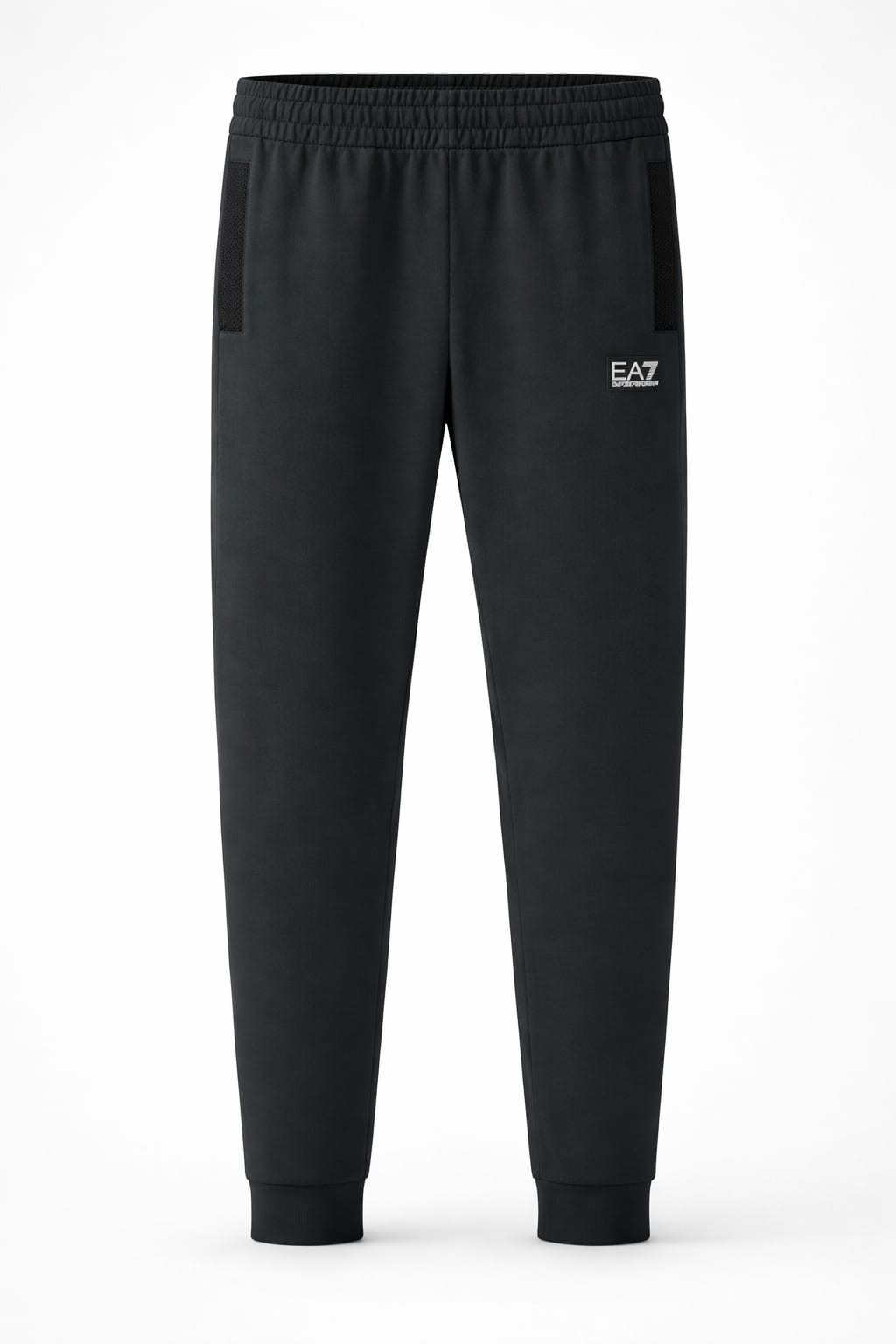Lote Stock-Mix 1028 de 26 prendas de EA7 EMPORIO ARMANI. Hombre. Primavera-Verano
