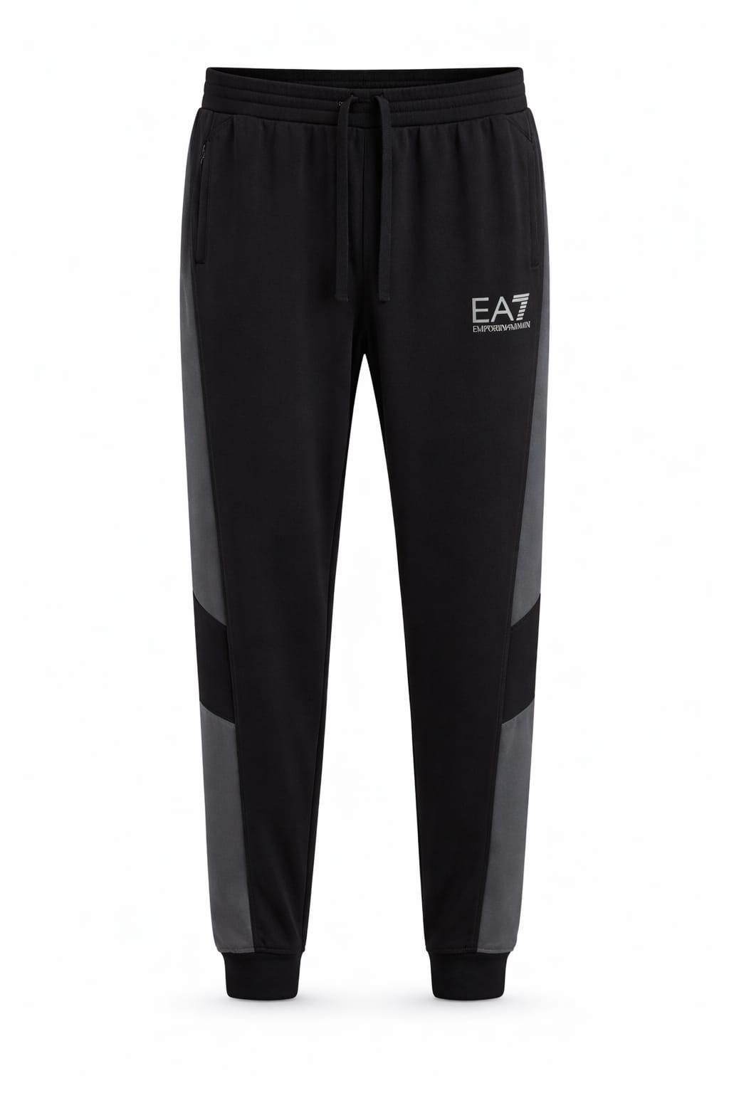 Lote Stock-Mix 1028 de 26 prendas de EA7 EMPORIO ARMANI. Hombre. Primavera-Verano