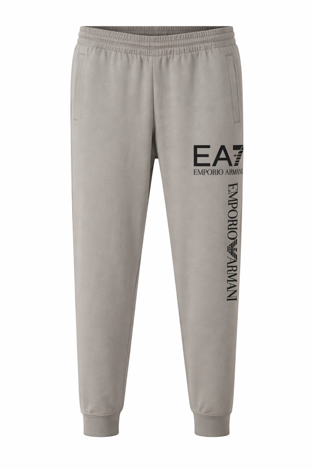 Lote Stock-Mix 1031 de 26 prendas de EA7 EMPORIO ARMANI. Hombre. Primavera-Verano