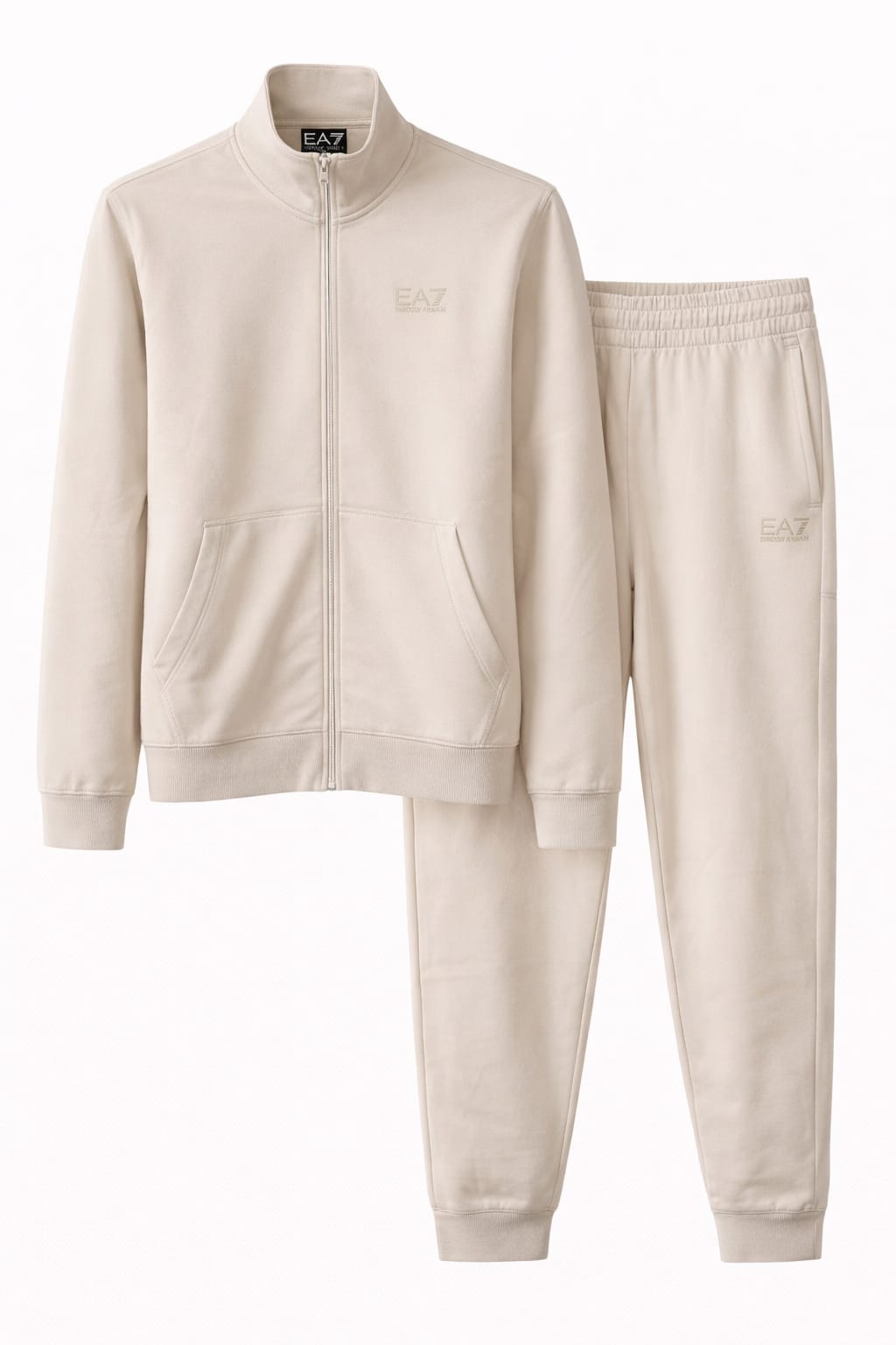 Lote Stock-Mix 1032 de 20 prendas de EA7 EMPORIO ARMANI. Hombre. Primavera-Verano