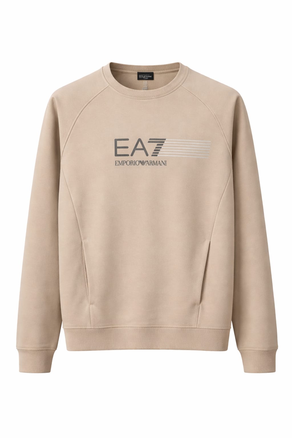 Lote Stock-Mix 1032 de 20 prendas de EA7 EMPORIO ARMANI. Hombre. Primavera-Verano