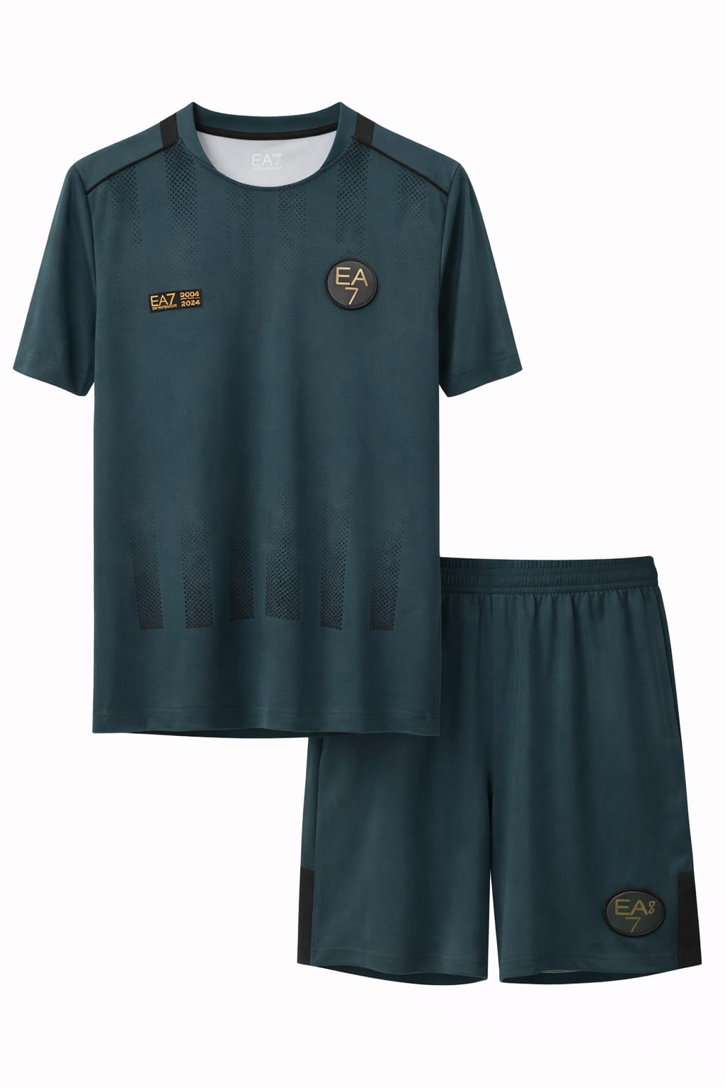 Lote Stock-Mix 1032 de 20 prendas de EA7 EMPORIO ARMANI. Hombre. Primavera-Verano