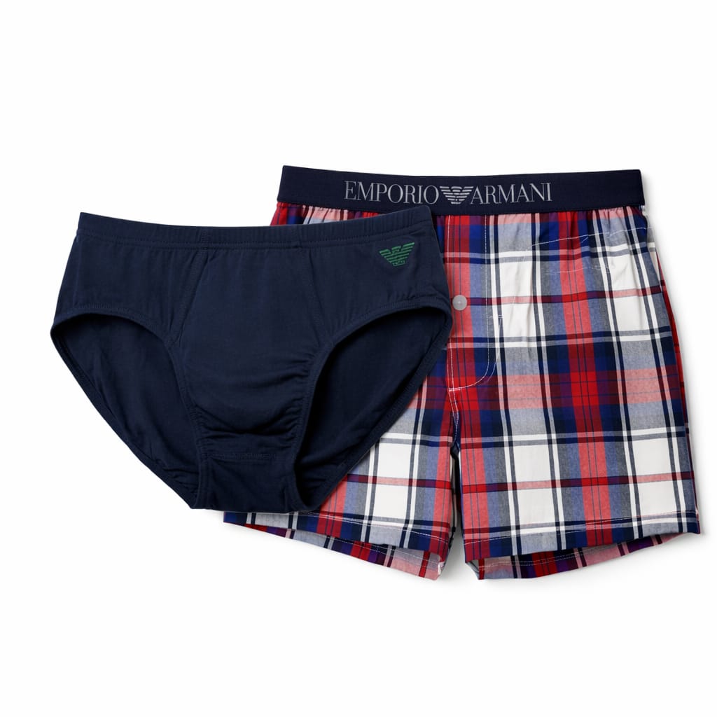 Lote Stock-Mix 1033 de 20 prendas de Íntimo EA7 EMPORIO ARMANI. Hombre. Primavera-Verano