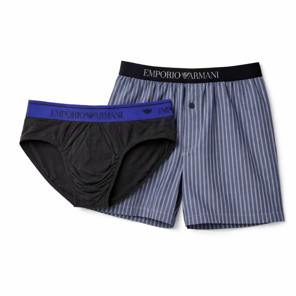 Lote Stock-Mix 1033 de 20 prendas de Íntimo EA7 EMPORIO ARMANI. Hombre. Primavera-Verano