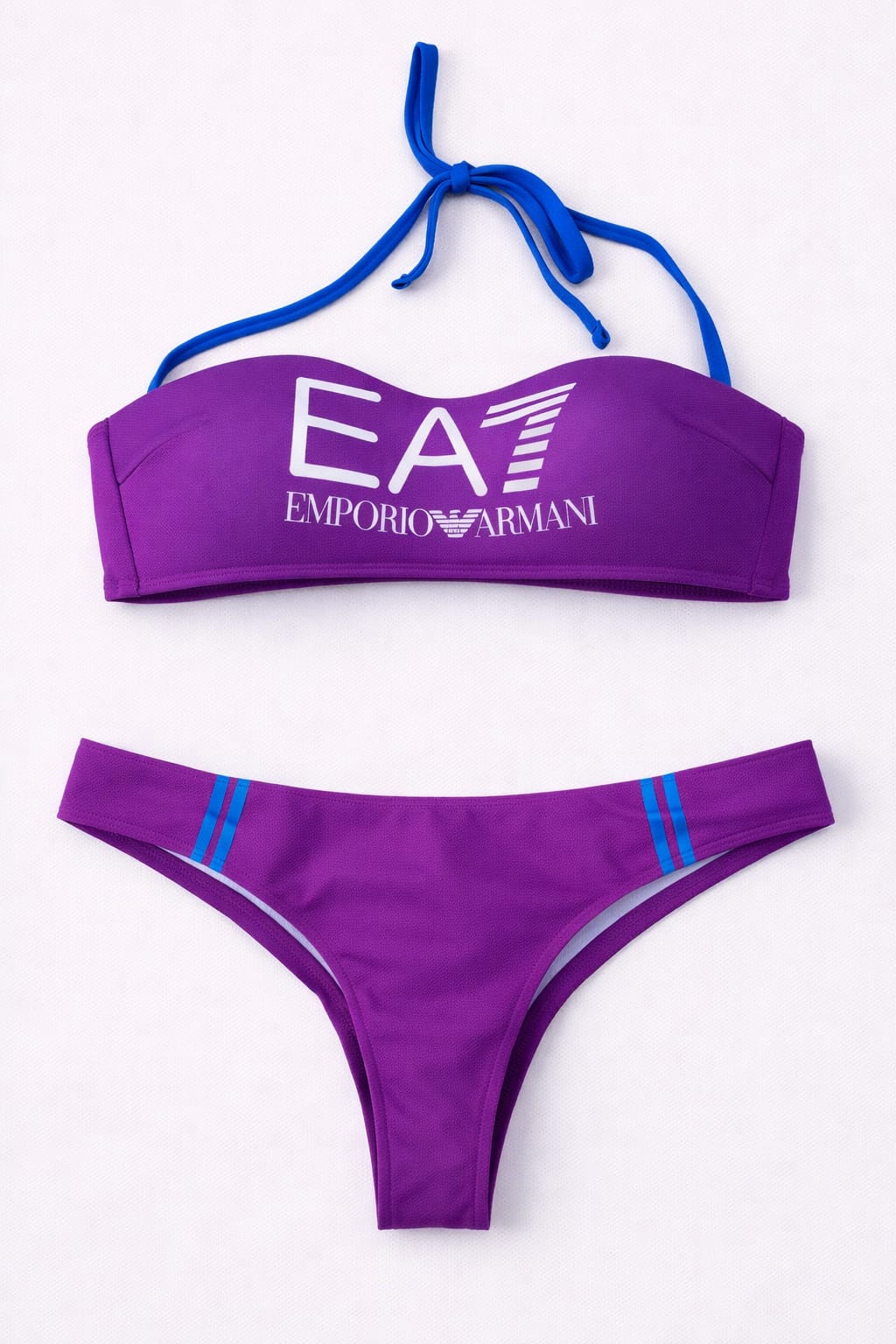 Lote Stock-Mix 1041. De 25 Bañadores y Bikinis de EA7 Emporio Armani. Temporada Verano.