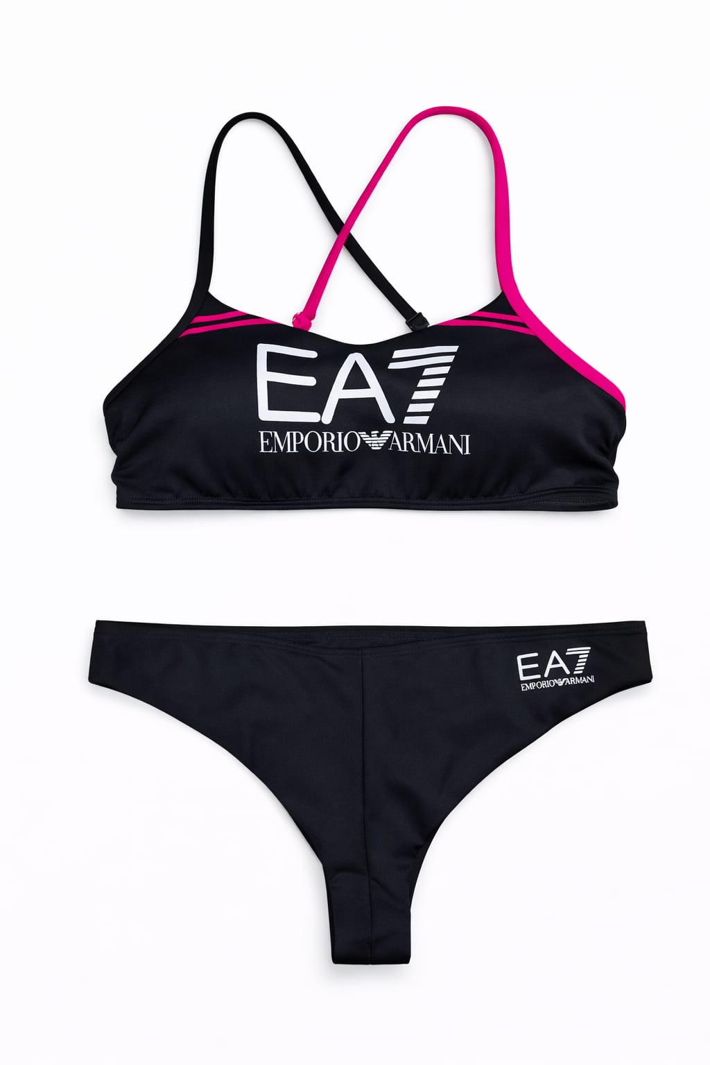 Lote Stock-Mix 1041. De 25 Bañadores y Bikinis de EA7 Emporio Armani. Temporada Verano.