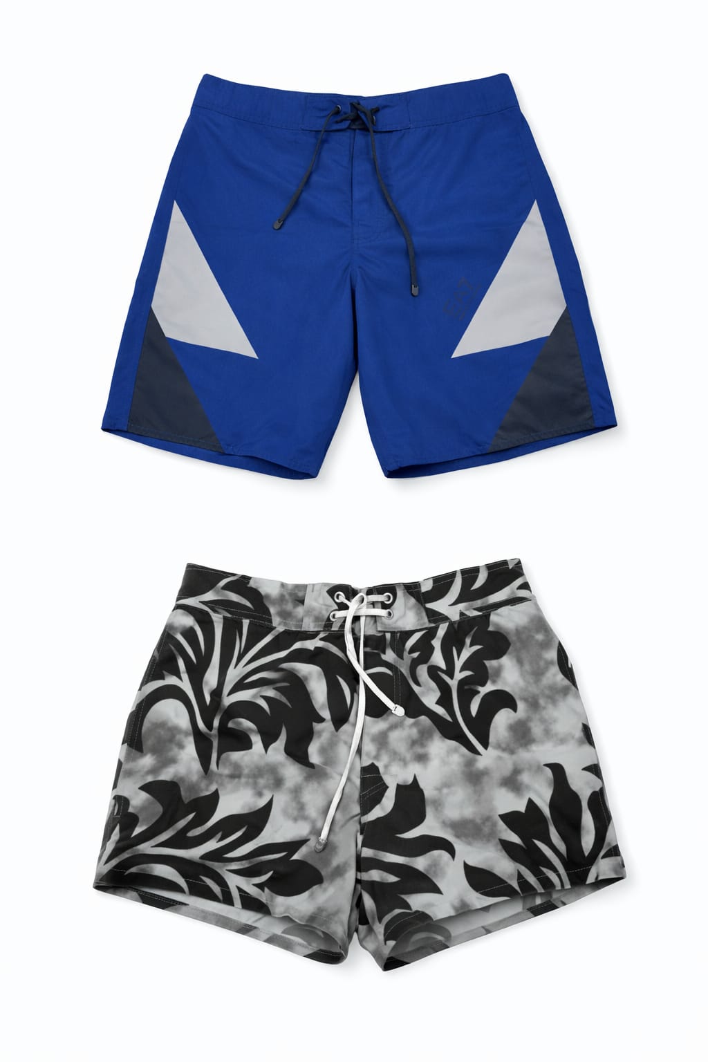 Lote Stock-Mix 1043. De 22 Bañadores de Hombre de EA7 Emporio Armani. Temporada Verano.