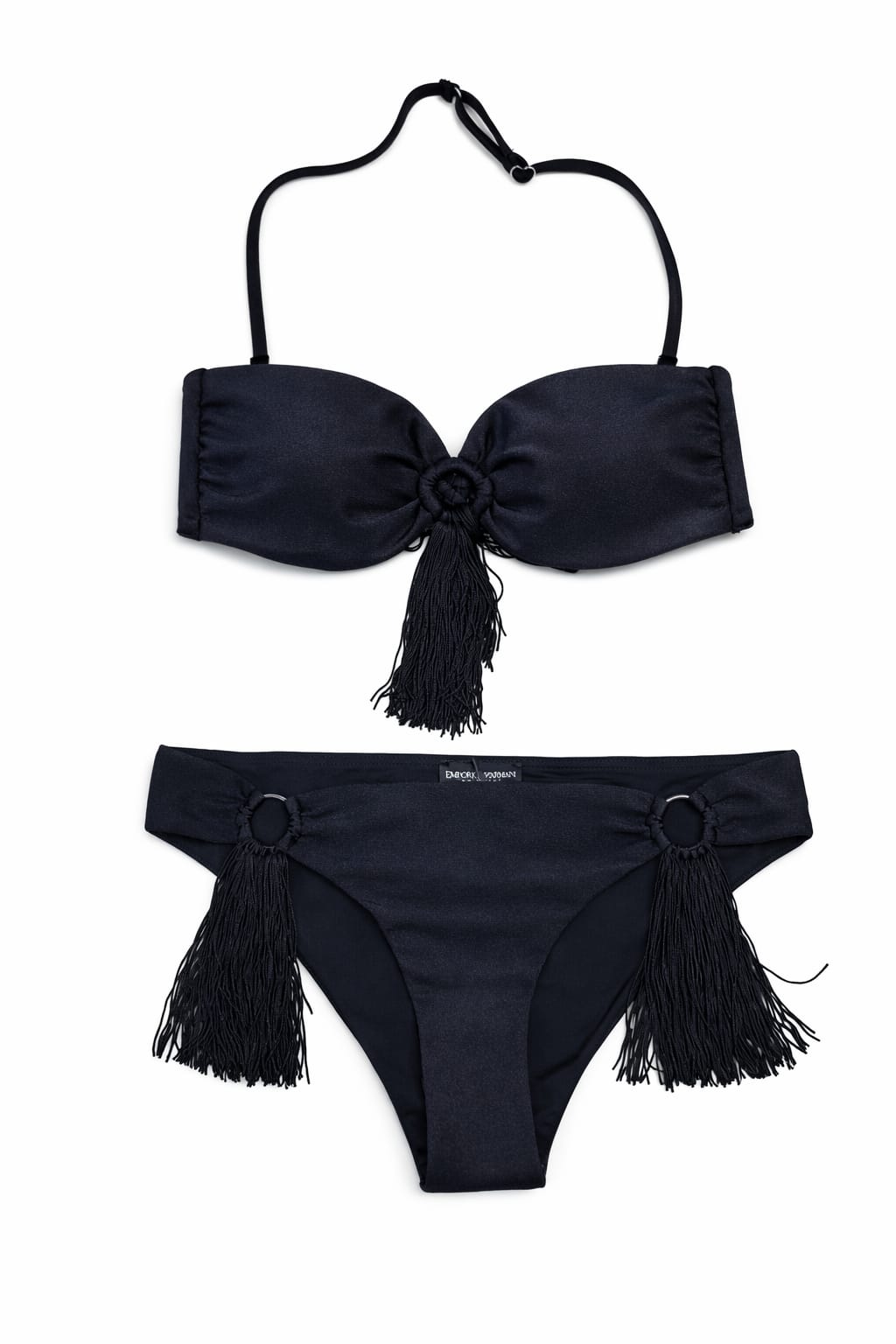 Lote Stock-Mix 1046. De 24 Bañadores y Bikinis de EA7 Emporio Armani. Temporada Verano.