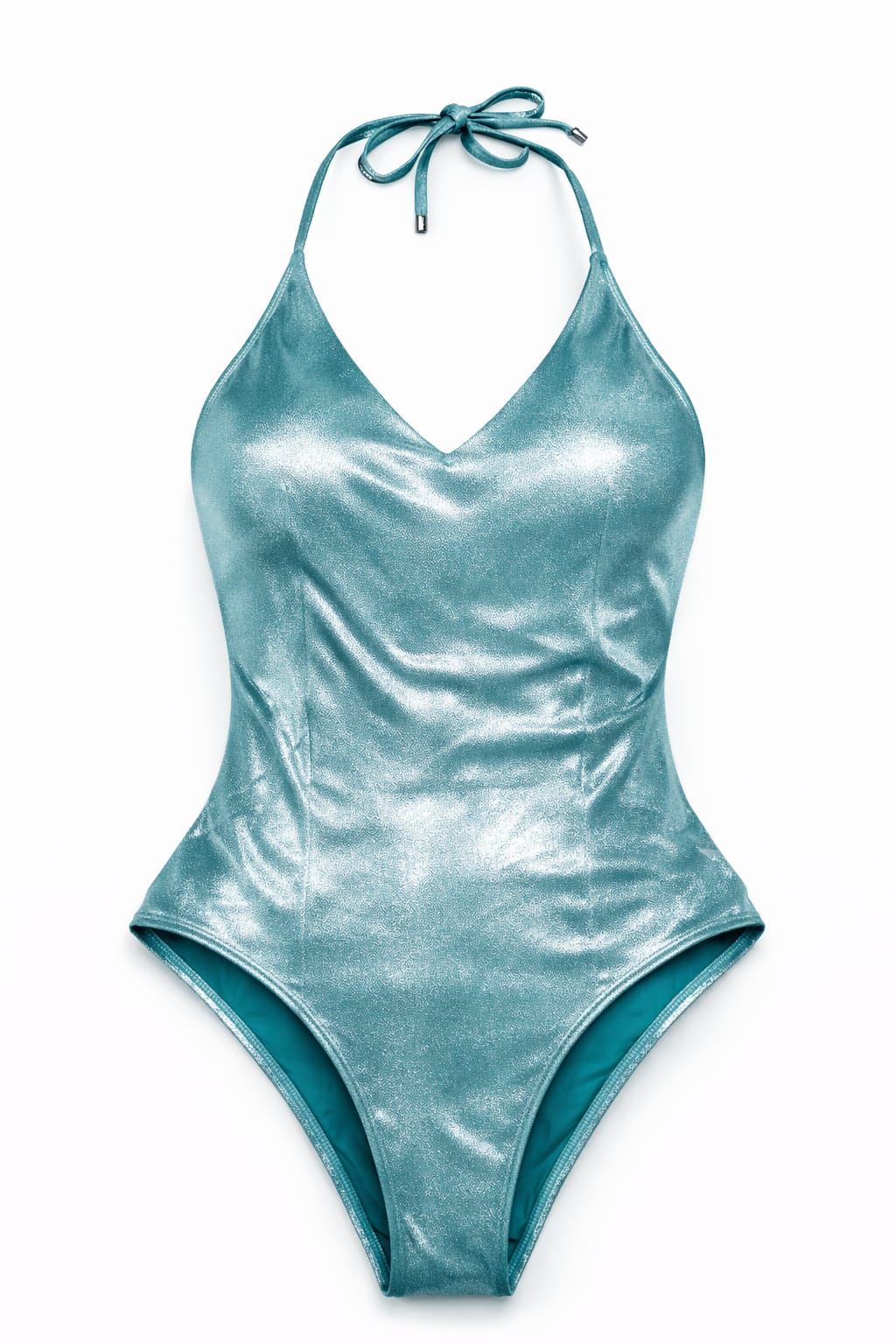 Lote Stock-Mix 1046. De 24 Bañadores y Bikinis de EA7 Emporio Armani. Temporada Verano.