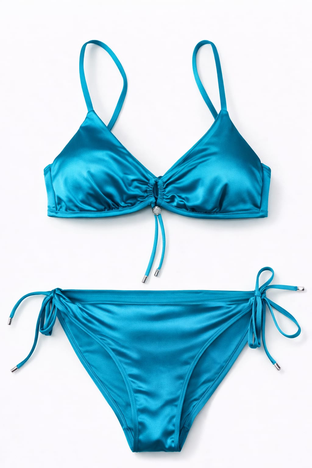 Lote Stock-Mix 1046. De 24 Bañadores y Bikinis de EA7 Emporio Armani. Temporada Verano.