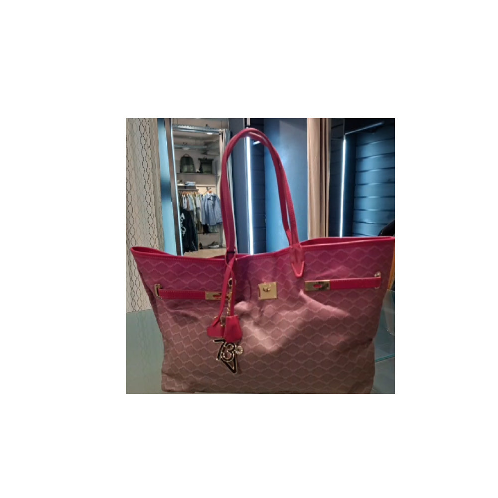 Lote Stock-Mix 172 de 37 prendas, calzado y accesorios de mujer. MULTIMARCA.