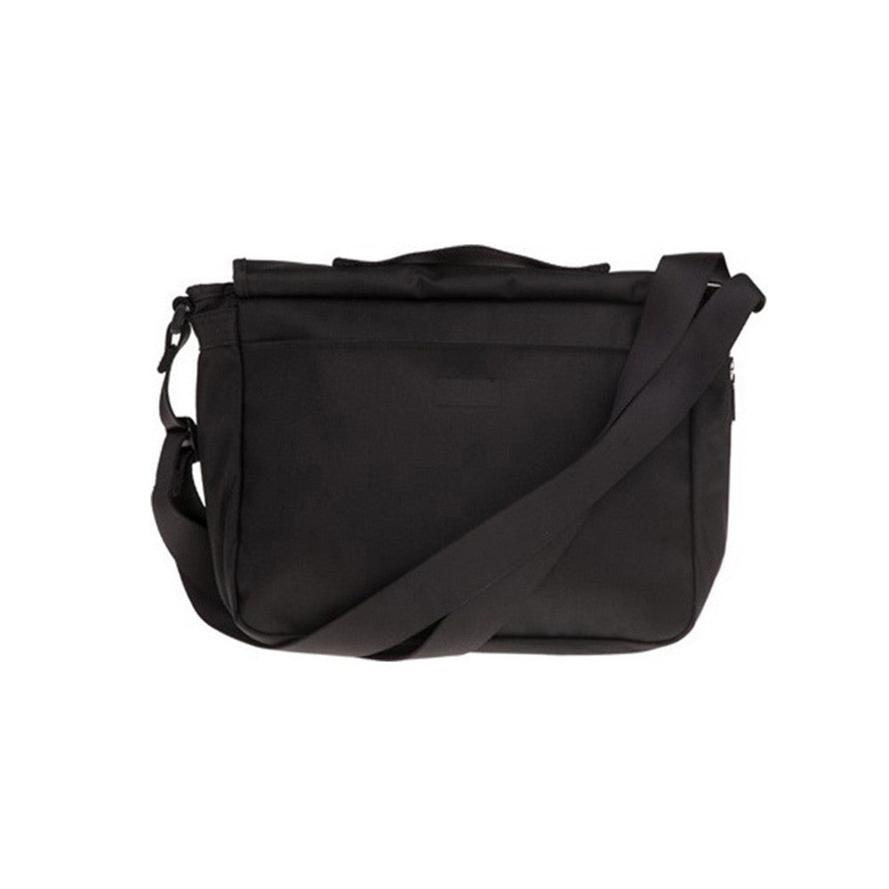 Bolso Calvin Llein Jeans K40K400155 Color Negro con Logo Naranja_396.jpg