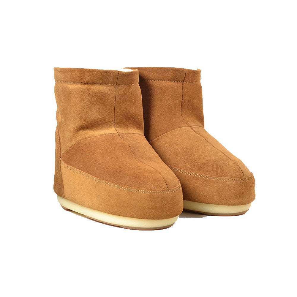 Botín de Ante MOON BOOT ICON LOW NOLACE SUEDE 14094000 Color Camel_3527.jpg