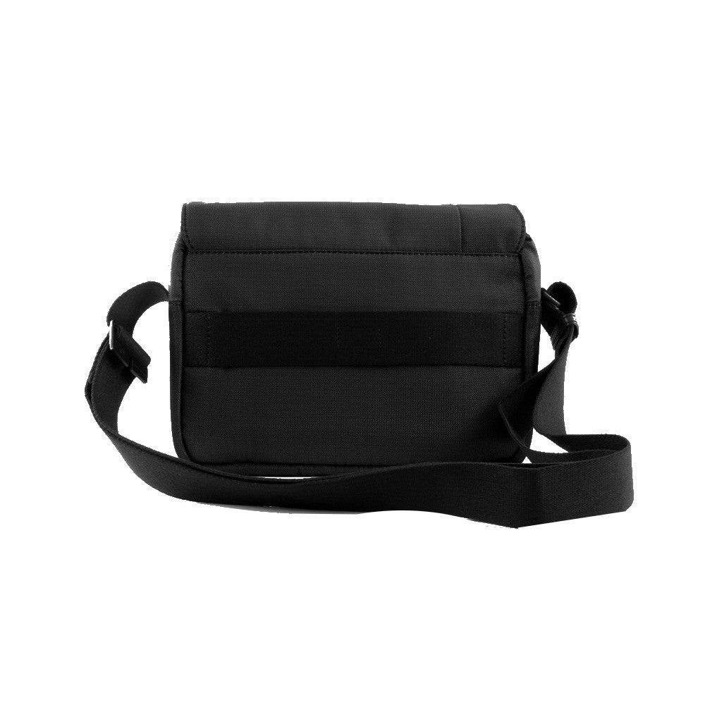 Bandolera / Bolso de Mensajero Piquadro CA4828P16/CHEVN Color Negro_5801.jpg