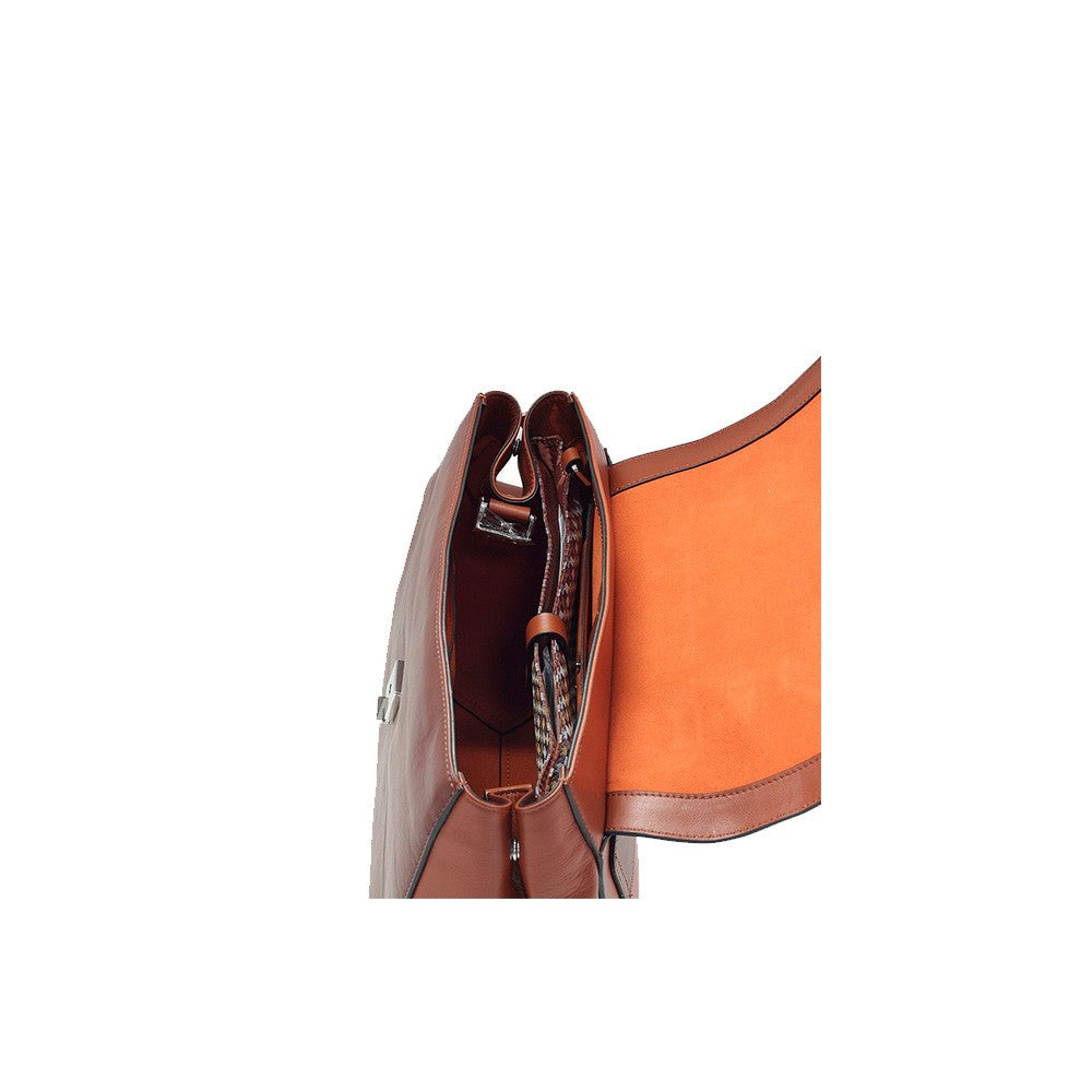 Bolso / Mochila de Piel Piquadro BD4628MUS/CU2 Color Marrón_2912.jpg