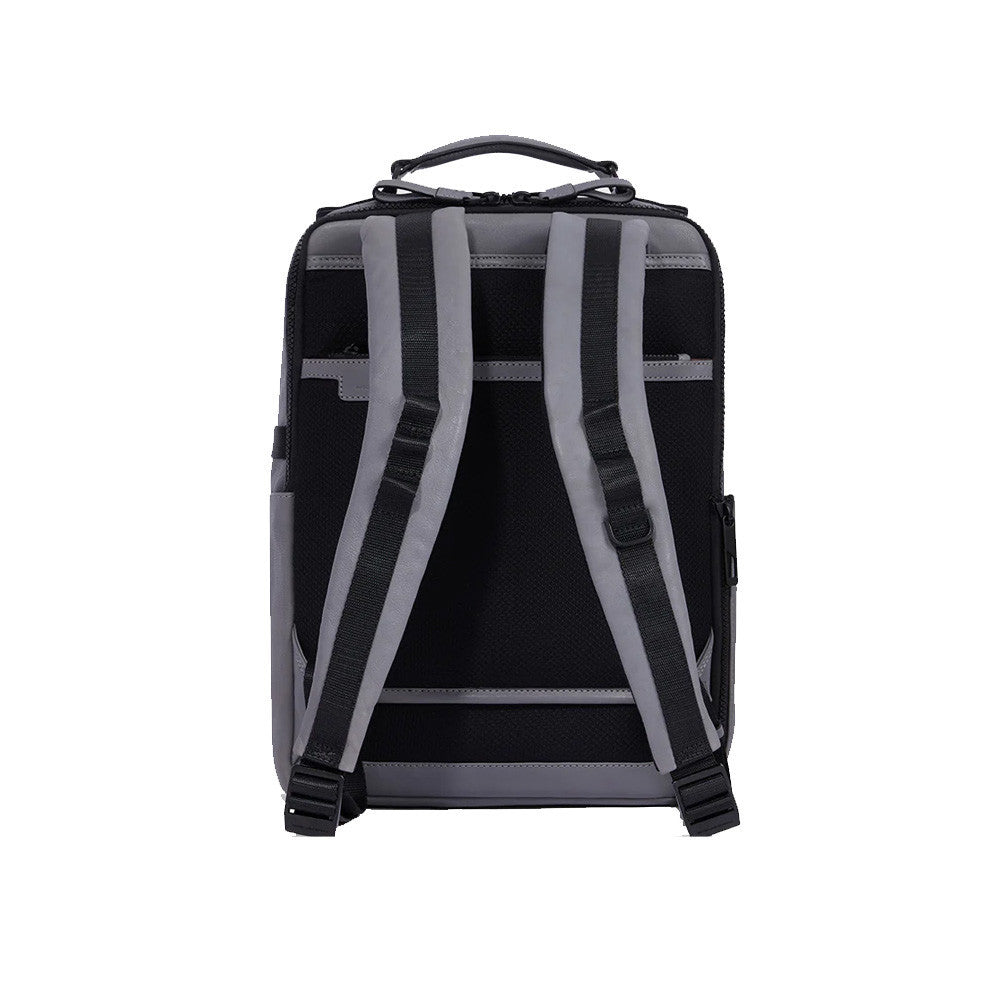 Mochila de Piel Piquadro CA6289AP/GR Color Gris_4516.jpg