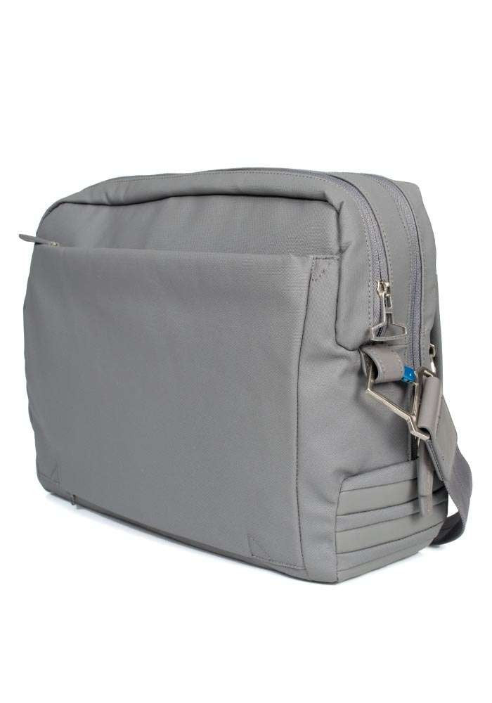 Bolso de Piel Piquadro CA3647S77/GR Color Gris_48.jpg