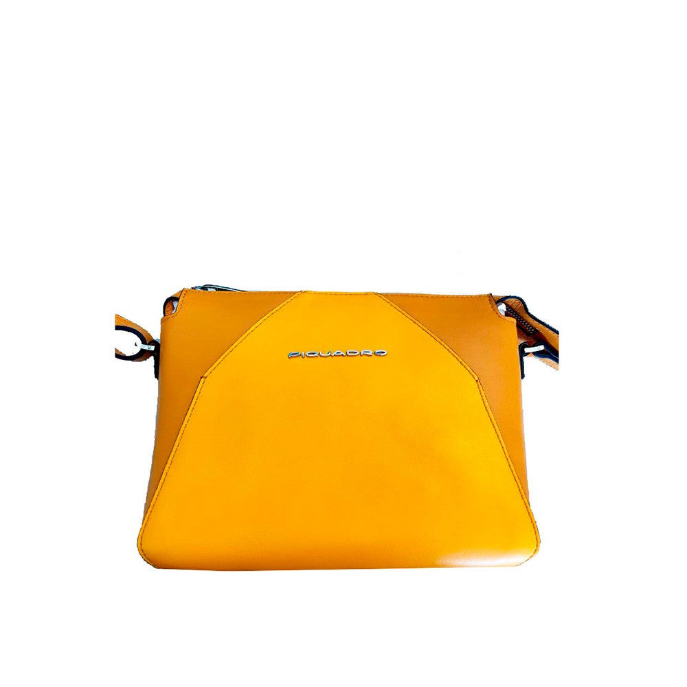 Bolso de Piel Piquadro BD4633MUS/G Color Amarillo_2908.jpg