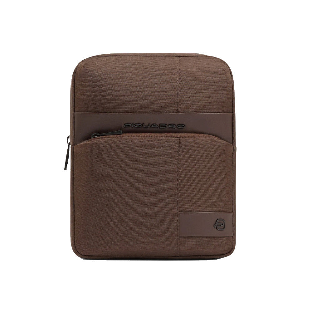 Bandolera Piquadro CA1816W129/M2 Color Marrón Claro_8556.jpg