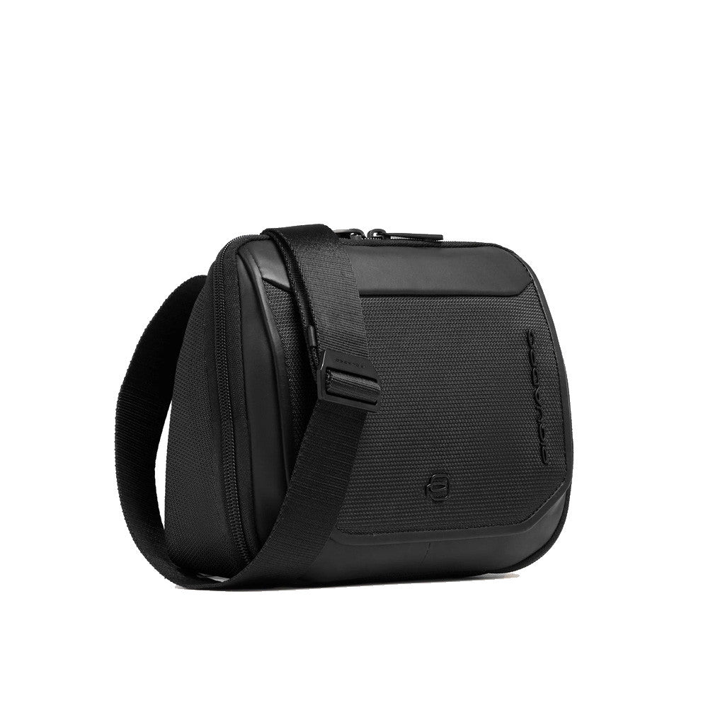 Bandolera Piquadro CA6932S143/N Color Negro_8639.jpg