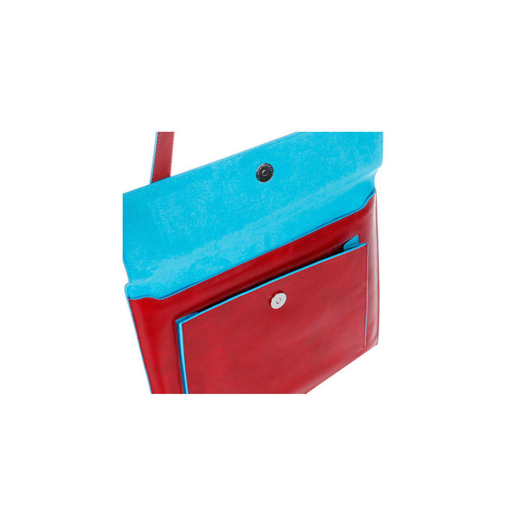 Bandolera de Piel Piquadro AC3151B2/R Color Rojo_8711.jpg