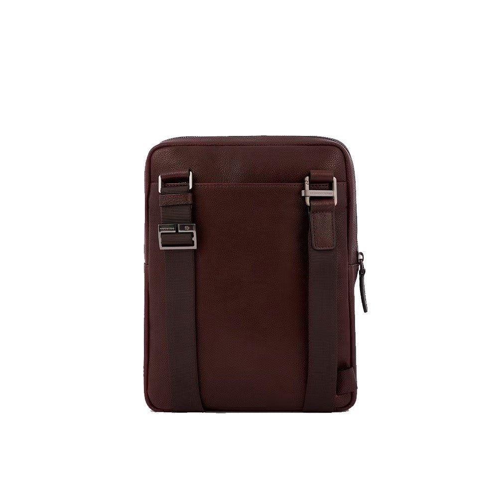Bandolera de Piel Piquadro CA1816S122/TM Color Marrón_2858.jpg