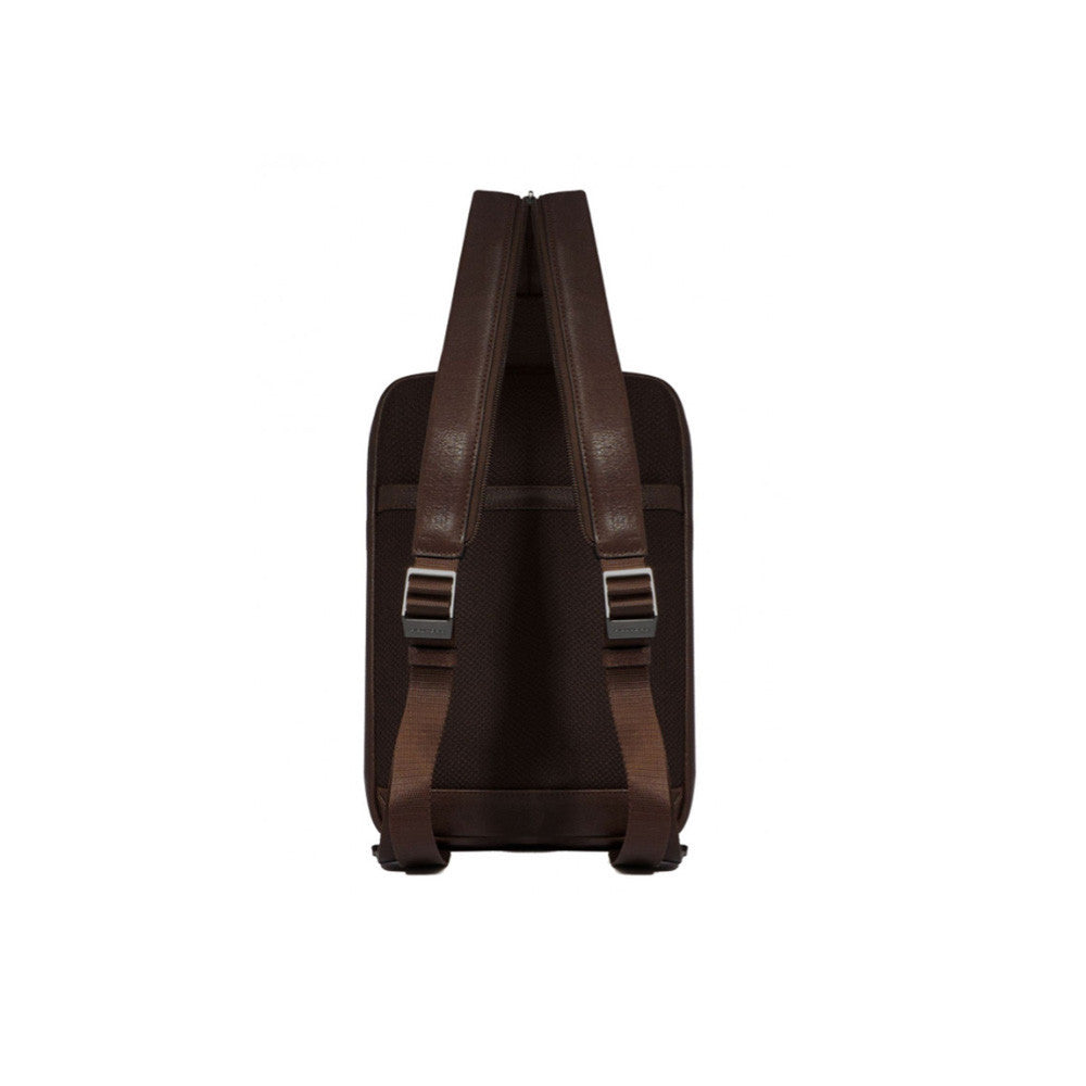 Bandolera de Piel Piquadro CA6448W130/TM Color Marrón_5472.jpg